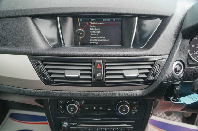 BMW X1 Sdrive18d Sport Black #61