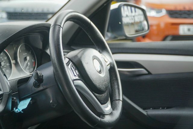 BMW X1 Sdrive18d Sport Black #22