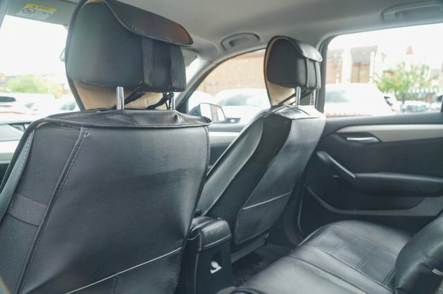 BMW X1 Sdrive18d Sport Black #32