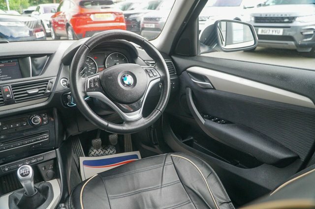 BMW X1 Sdrive18d Sport Black #41