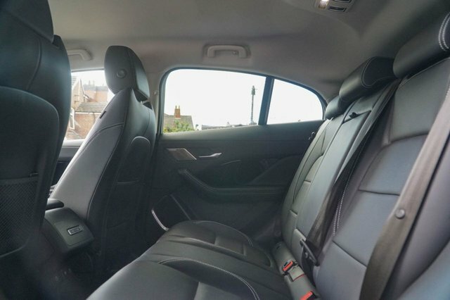 Jaguar I-Pace 400 90Kwh Hse Suv 4Wd 400 Ps Grey #29