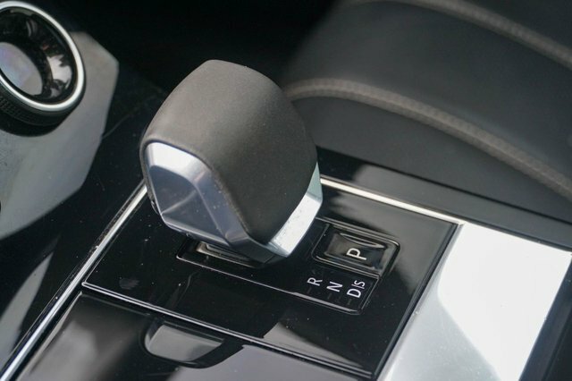 Land Rover Range Rover Velar Edition Black #27