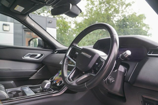 Land Rover Range Rover Velar Edition Black #56