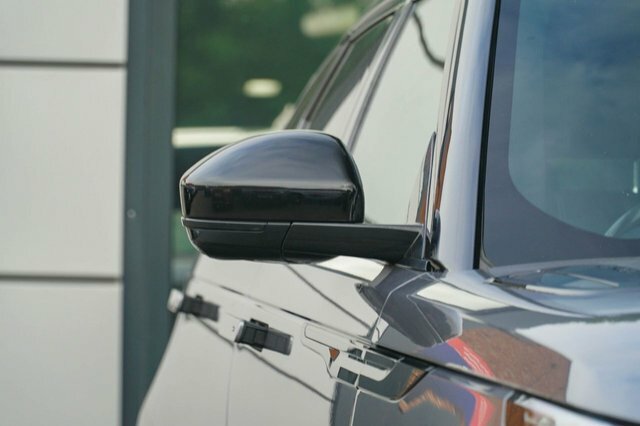 Land Rover Range Rover Velar Edition Black #10