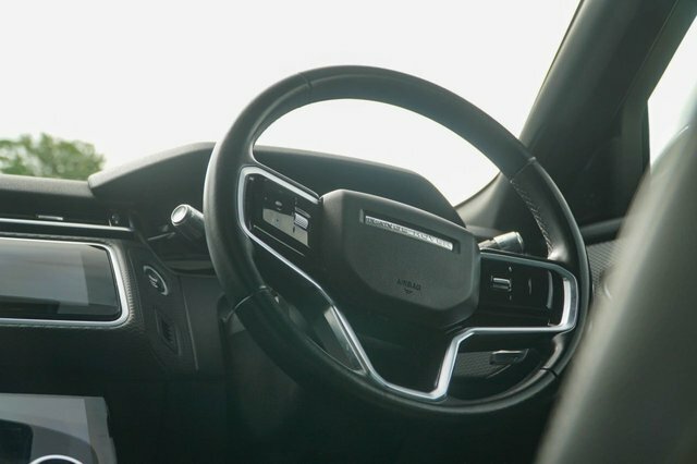 Land Rover Range Rover Velar Edition Black #41