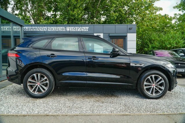 Jaguar F-Pace 2019 2.0 D180 R-sport Suv Awd Euro Black #6
