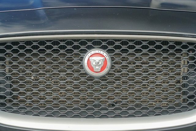 Jaguar F-Pace Estate White #13