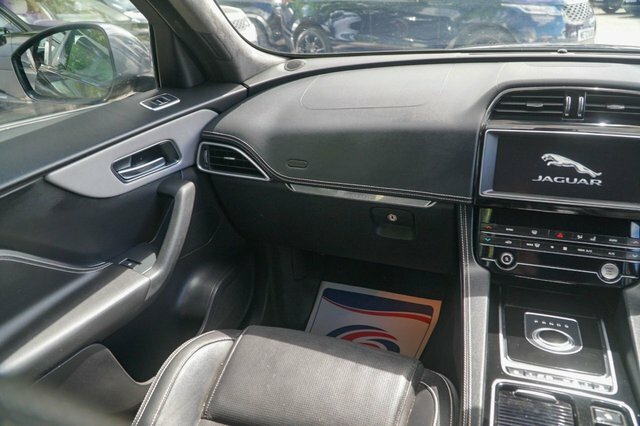 Jaguar F-Pace Estate White #41