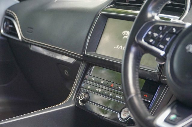 Jaguar F-Pace Estate White #59