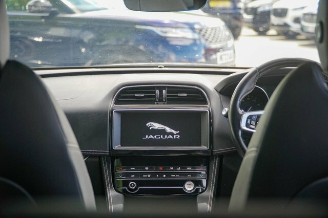 Jaguar F-Pace Estate White #49
