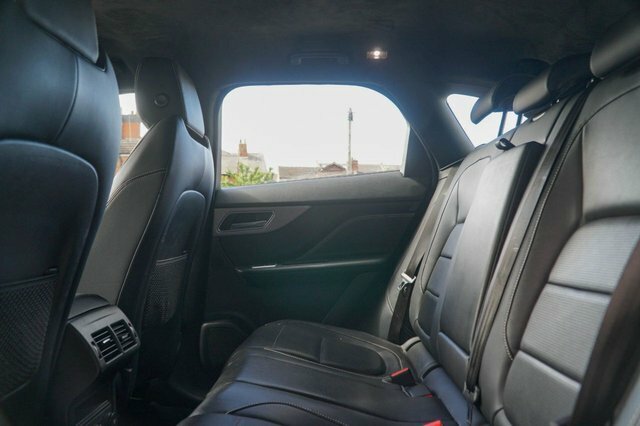 Jaguar F-Pace Estate White #32