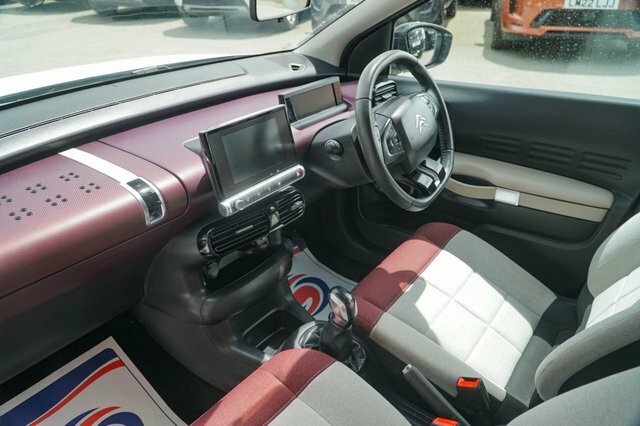 Citroen C4 Cactus  Black #25