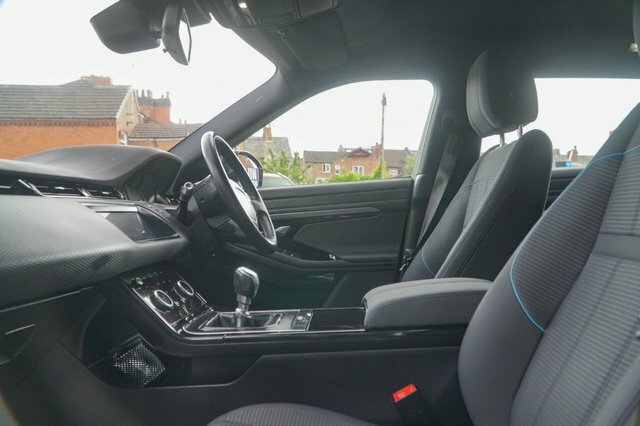 Land Rover Range Rover Evoque 2019 2.0 D150 R-dynamic Suv Fwd White #2