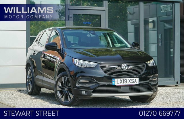 Vauxhall Grandland X 2019 1.2 Turbo Gpf Sport Nav Suv Black