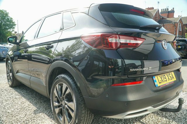 Vauxhall Grandland X 2019 1.2 Turbo Gpf Sport Nav Suv Black #5