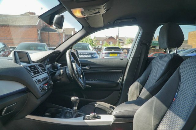 BMW 1 Series 118D M Sport Black #2