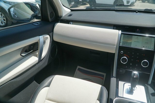 Land Rover Discovery Sport D200 R-dynamic S Plus Black #41