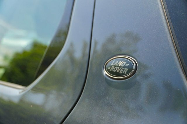 Land Rover Discovery Sport D200 R-dynamic S Plus Black #44