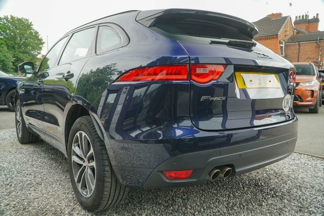 Jaguar F-Pace 2019 2.0 D180 R-sport Suv Awd Euro Blue #5