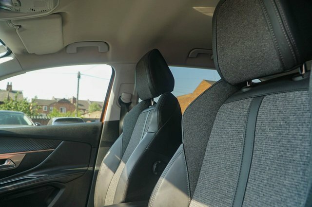 Peugeot 3008 1.2L Active Grey #18