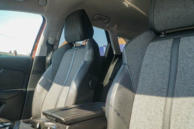 Peugeot 3008 1.2L Active Grey #24