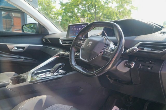 Peugeot 3008 1.2L Active Grey #55