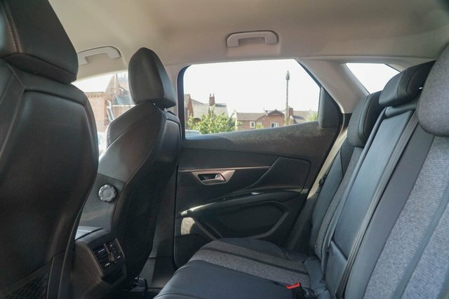 Peugeot 3008 1.2L Active Grey #27