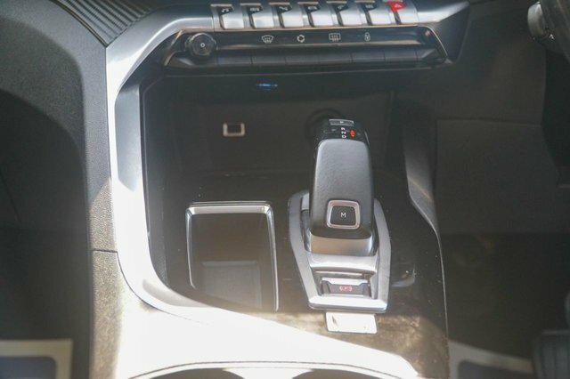 Peugeot 3008 1.2L Active Grey #35