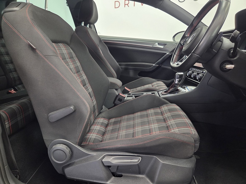 Volkswagen Golf 2.0 Tsi Bluemotion Tech Gti Hatchback D DG67VXO Grey #3