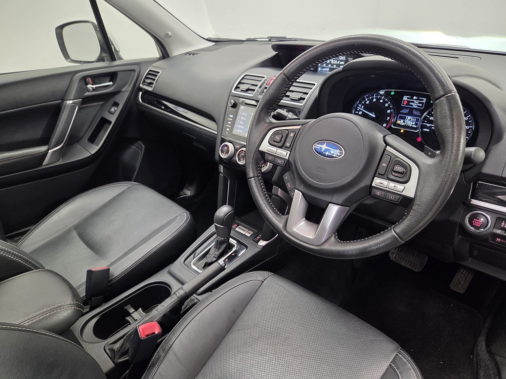 Subaru Forester 2.0I Xe Premium Suv Lineartronic 4Wd Eu White #6