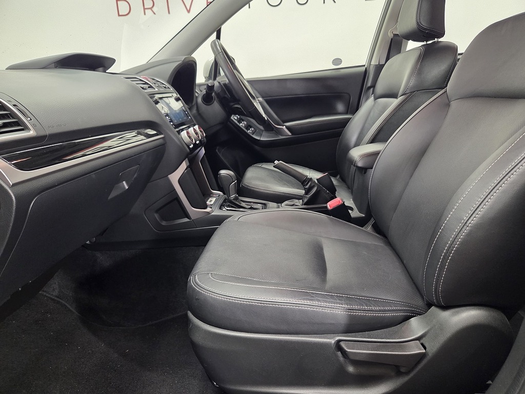 Subaru Forester Forester Red #8