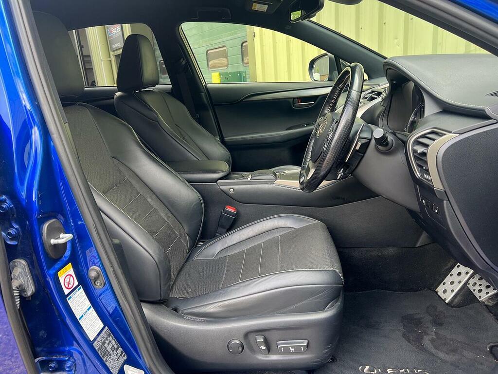 Lexus NX 2.5 300H Luxury White #13