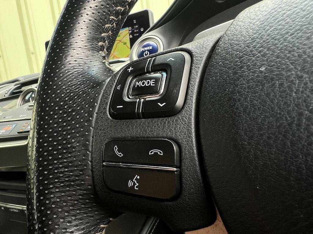 Lexus NX 2.5 300H Luxury White #15