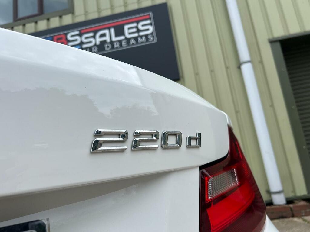 BMW 2 Series 2.0 220D M Sport 188 Bhp Coupe White #34