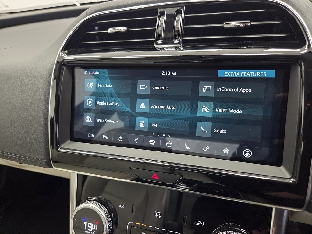 Jaguar XE 2.0D Se Red #24