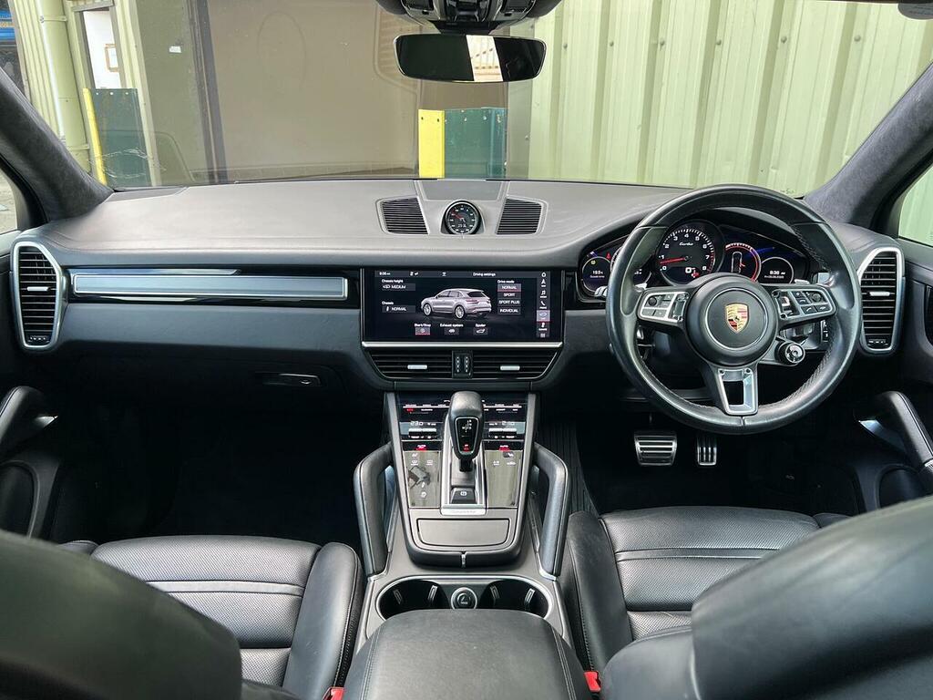 Porsche Cayenne Cayenne V6 S Black #8
