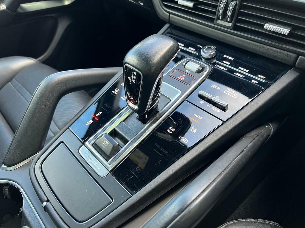 Porsche Cayenne Cayenne V6 S Black #9