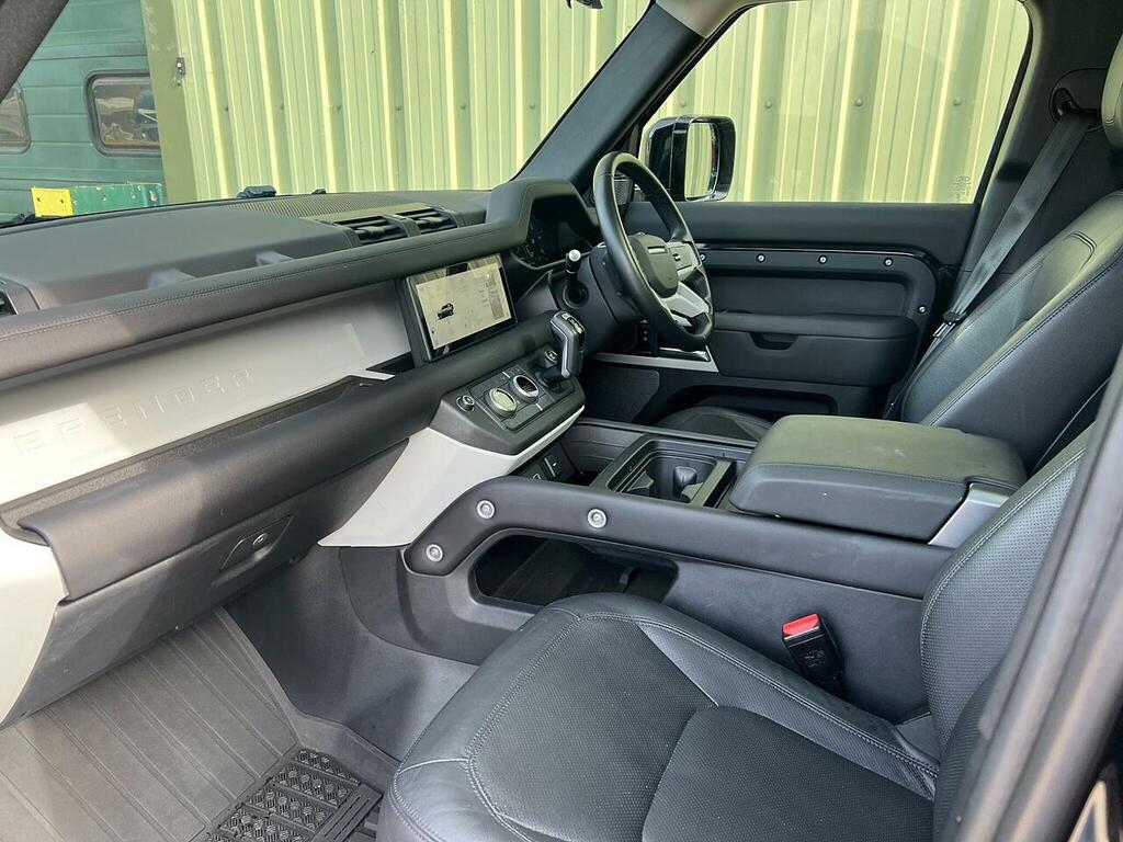Land Rover Defender 110 D250 X-dynamic Se Black #30