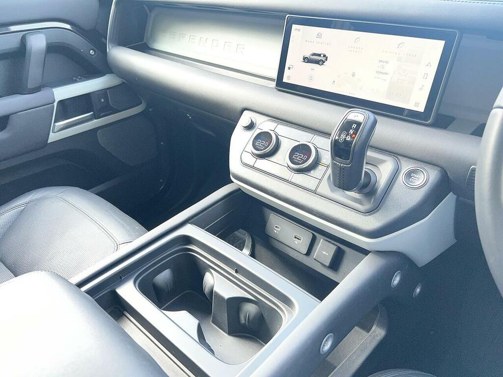 Land Rover Defender 110 D250 X-dynamic Se Black #8