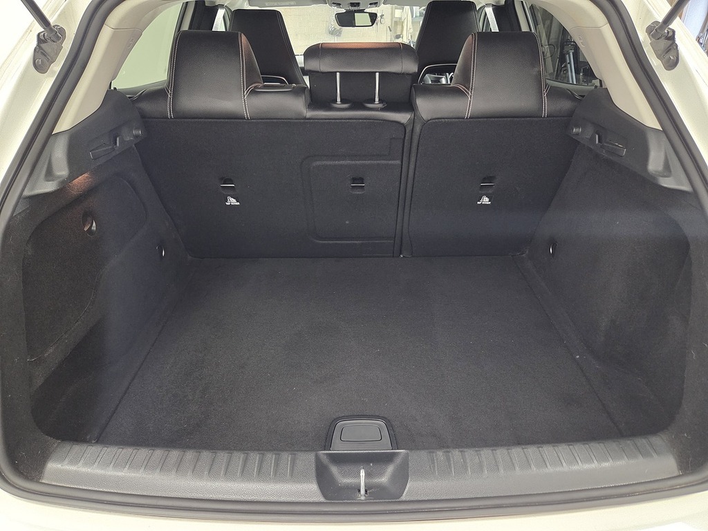 Mercedes-Benz GLA Class Se #18