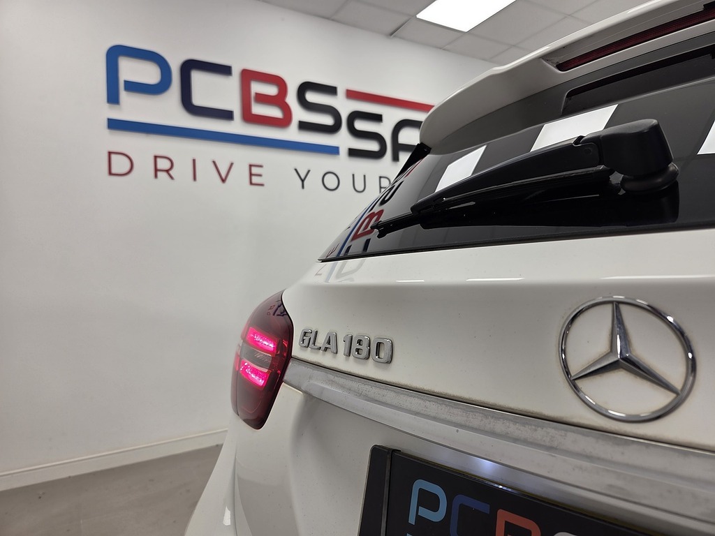 Mercedes-Benz GLA Class Se #37