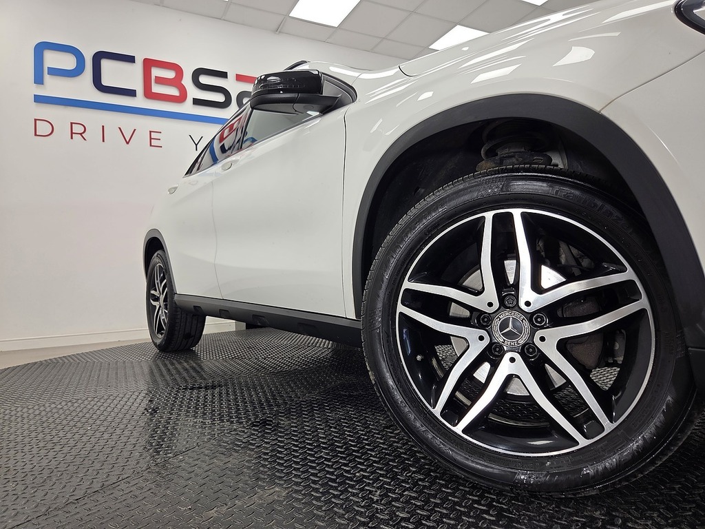 Mercedes-Benz GLA Class Se #39