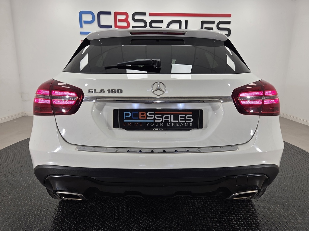 Mercedes-Benz GLA Class Se #17