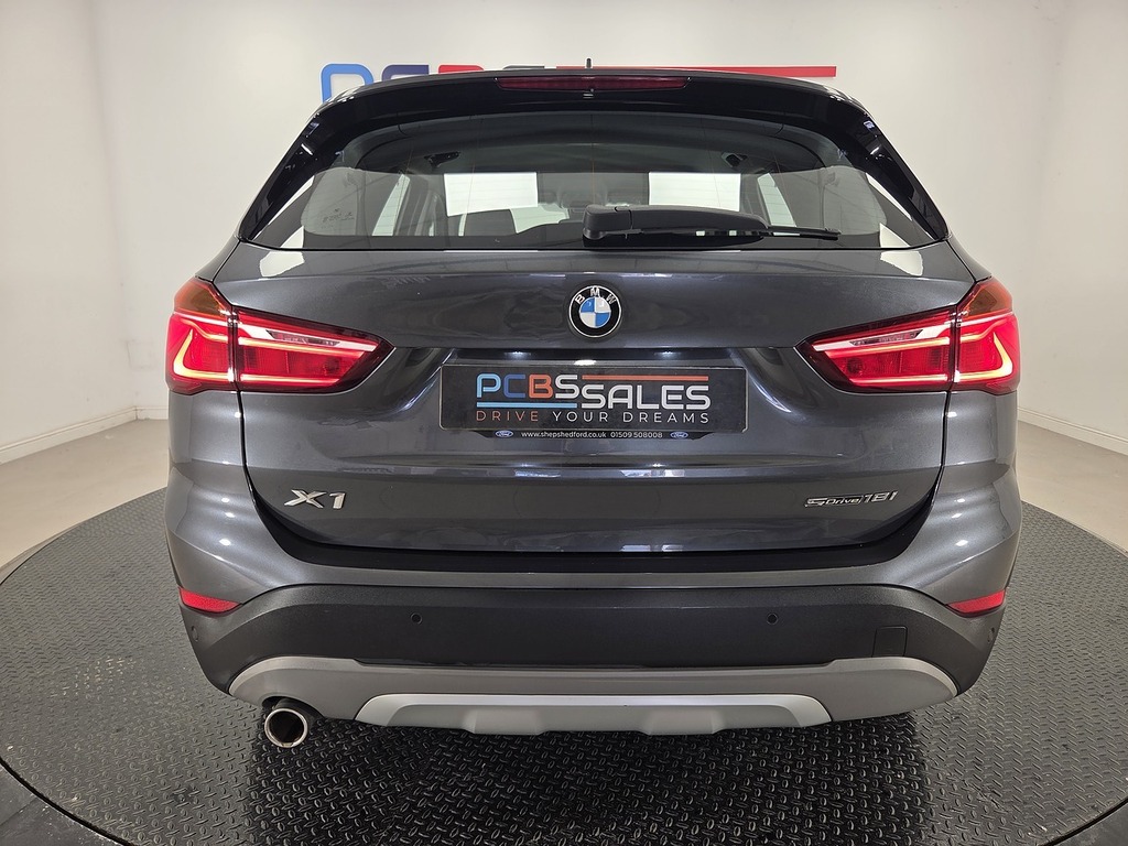 BMW X1 Se White #17