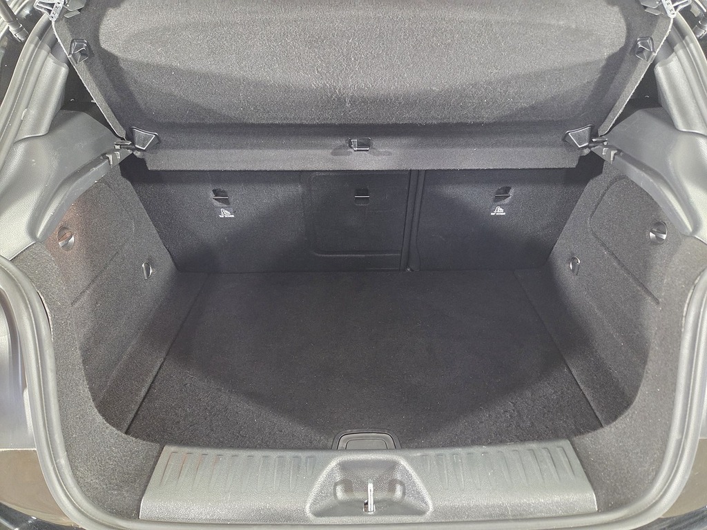 Mercedes-Benz A Class Hatchback Black #18
