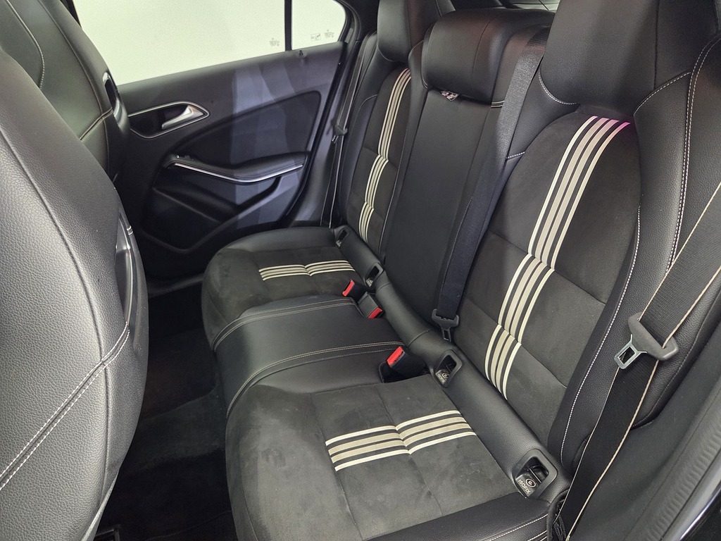 Mercedes-Benz A Class Hatchback Black #11