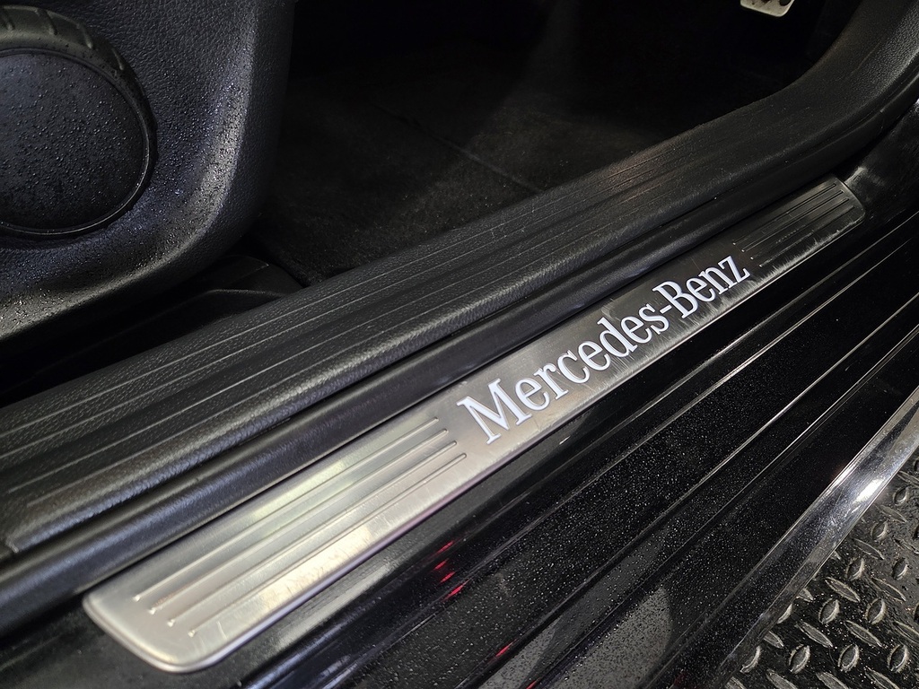 Mercedes-Benz A Class 2.1 A200d Whiteart Hatchback 7G-dct Eur Black #4