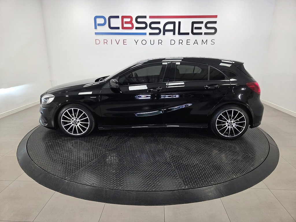 Mercedes-Benz A Class Hatchback Black #13