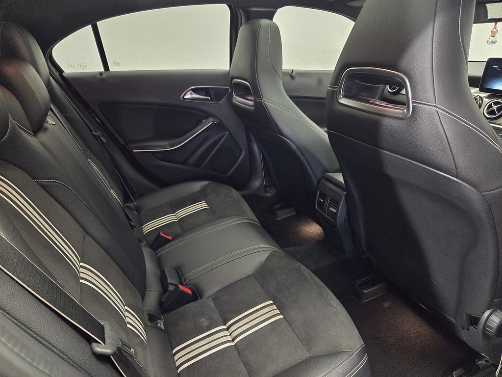 Mercedes-Benz A Class Hatchback Black #10