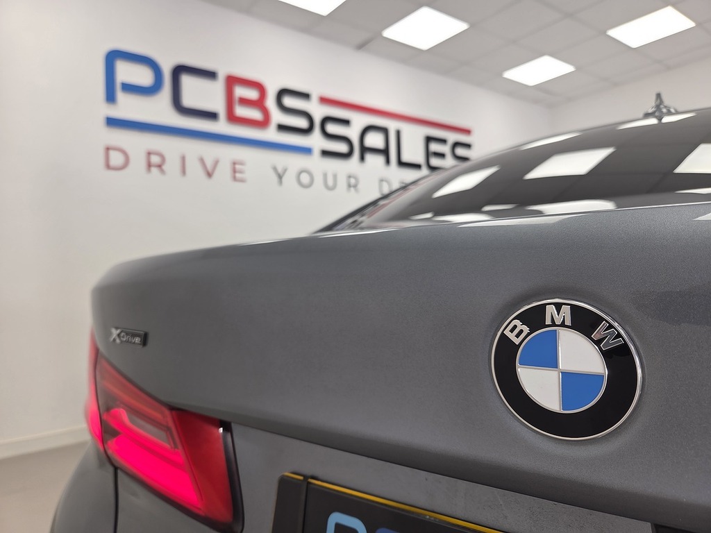 BMW 5 Series Black #44
